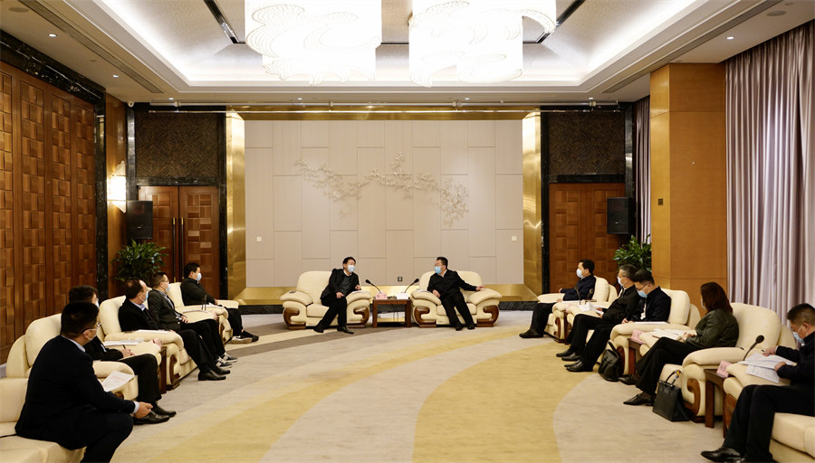 省尊龙凯时集团党委书记、董事长任丁率队赴南充调研